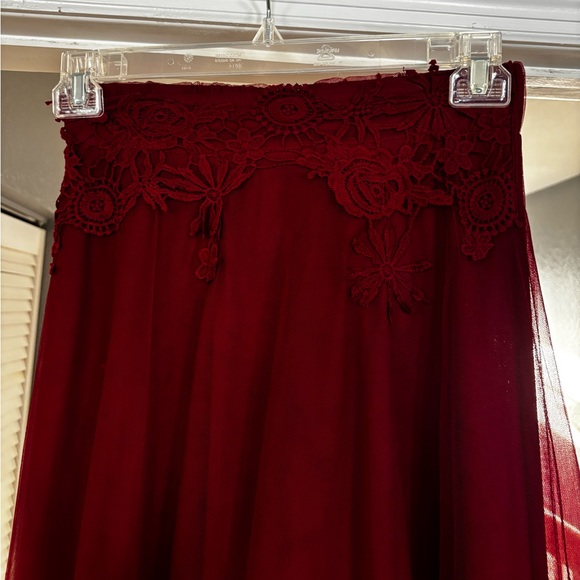 Maniju 2 Piece Women’s Prom Dress - Picture 3 of 3